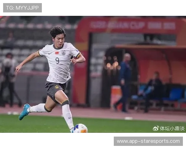 当前未成年的足球球星：世界足坛新星崛起的未来之星